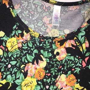 Lularoe perfect t